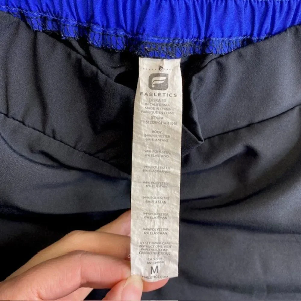 Fabletics Joggers Womens M Black Blue Windsor Zip Pockets Wicking Stretch Ankle - Picture 10 of 16